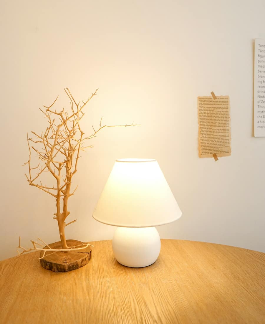 Pebble Ceramic Lamp